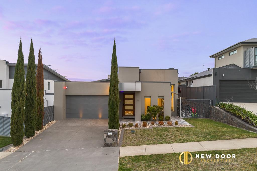 77 Annabelle View, Coombs, ACT 2611