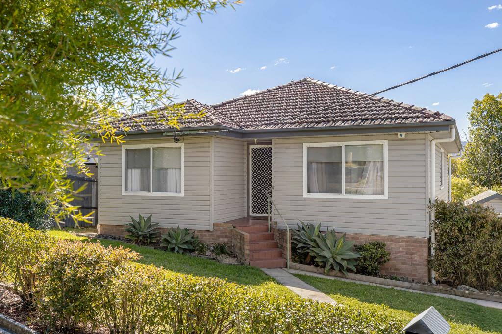 56 Waples Rd, Unanderra, NSW 2526