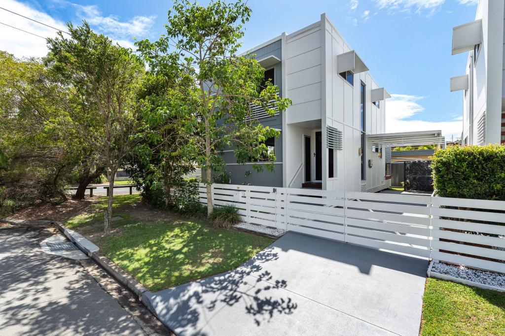 13 DOOMBA DR, BONGAREE, QLD 4507