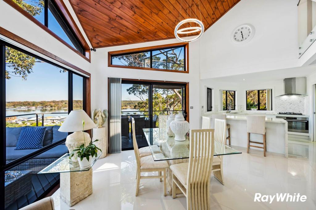 82 Canberra Cres, Burrill Lake, NSW 2539