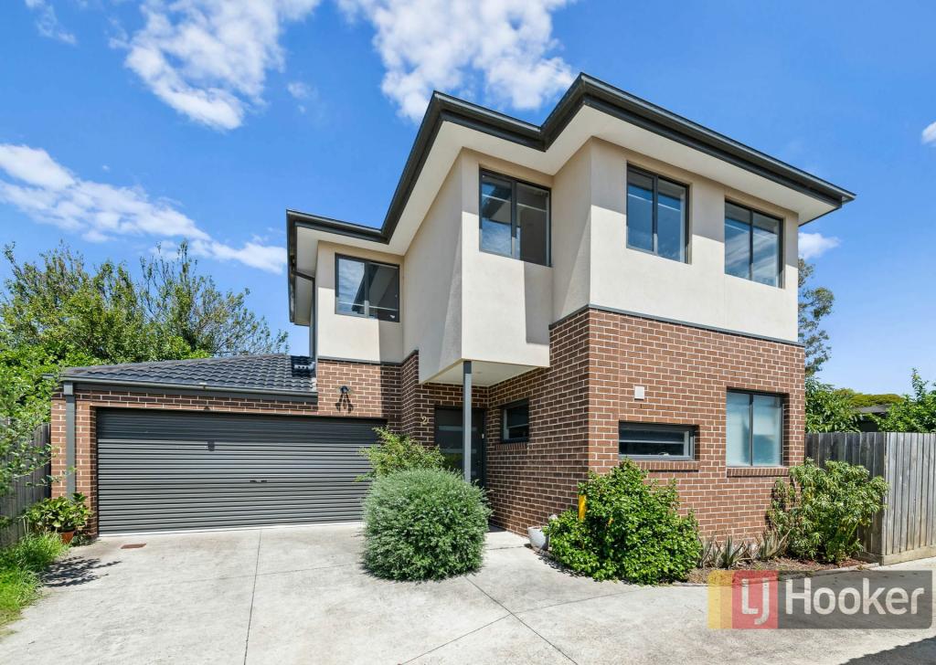 2/22 DEARING AVE, CRANBOURNE, VIC 3977