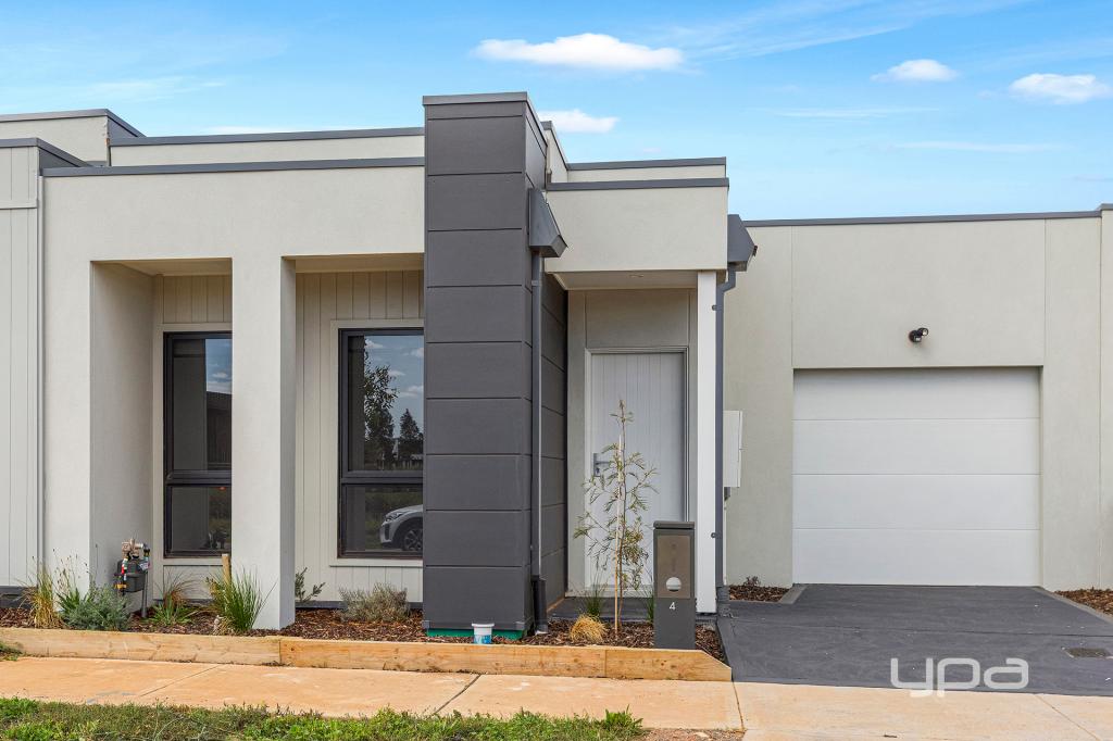 4 Perugia St, Deanside, VIC 3336