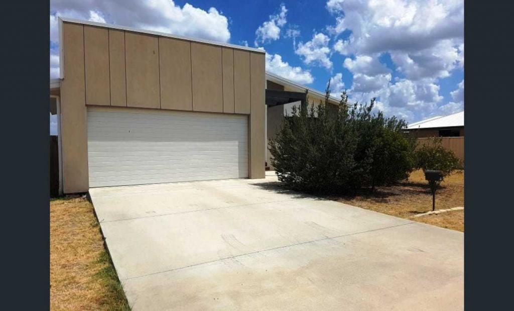 6 Keys Pl, Dalby, QLD 4405