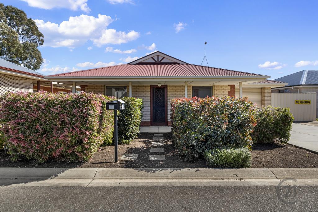 13 Mountain Ash Ct, Hackham, SA 5163