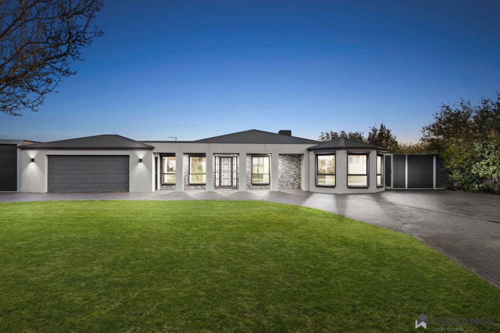 20 Runnymeade Lane, Brookfield, VIC 3338