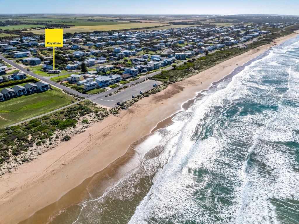 6 Chapman Rd, Middleton, SA 5213
