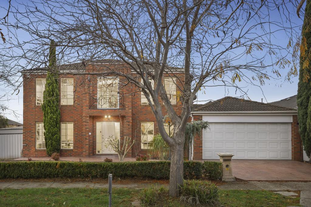 16 Picadilly Pl, Sydenham, VIC 3037