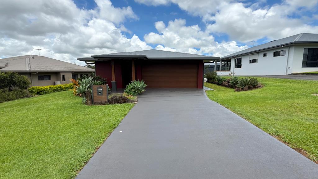 28 Bernard St, Malanda, QLD 4885