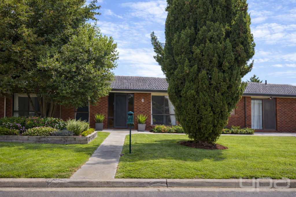 6 Bower Dr, Werribee, VIC 3030