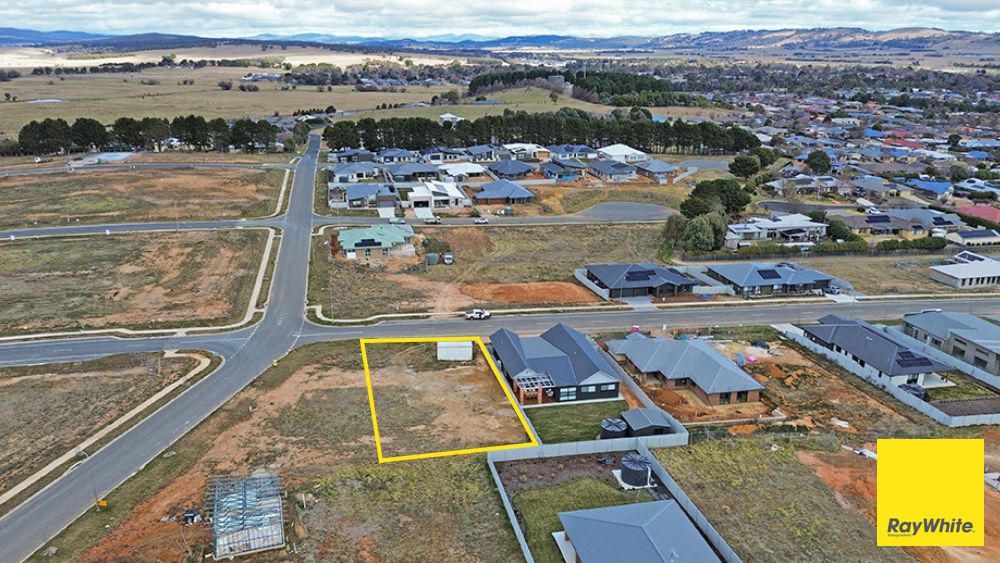 4 NELSON TERRACE, BUNGENDORE, NSW 2621