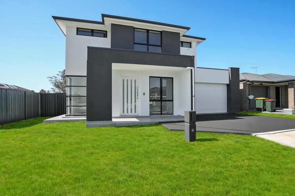 22 Mimosa St, Gregory Hills, NSW 2557