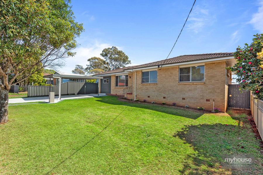 9 Nuss St, Wilsonton, QLD 4350