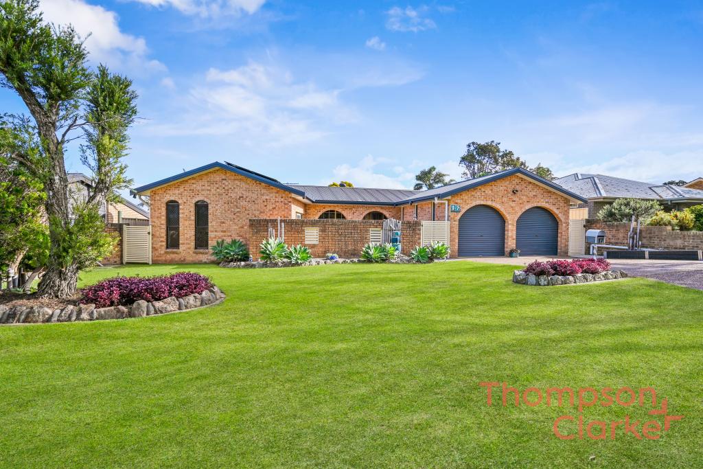 17 Houston Ave, Tenambit, NSW 2323