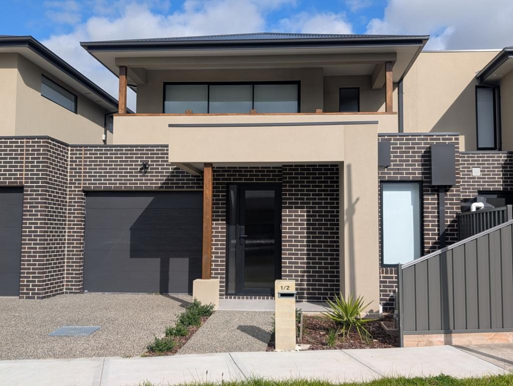 71 Arena Ave, Roxburgh Park, VIC 3064