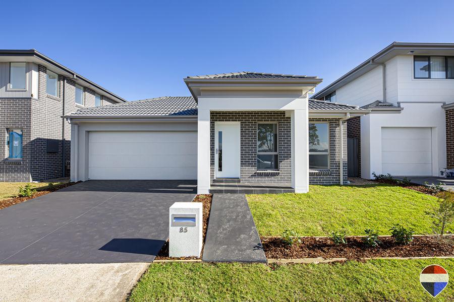 85 Armoury Rd, Jordan Springs, NSW 2747