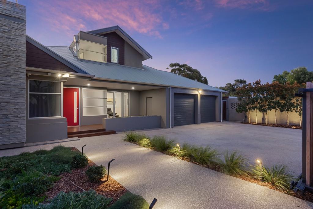 70 Myrtle Rd, Seacliff, SA 5049