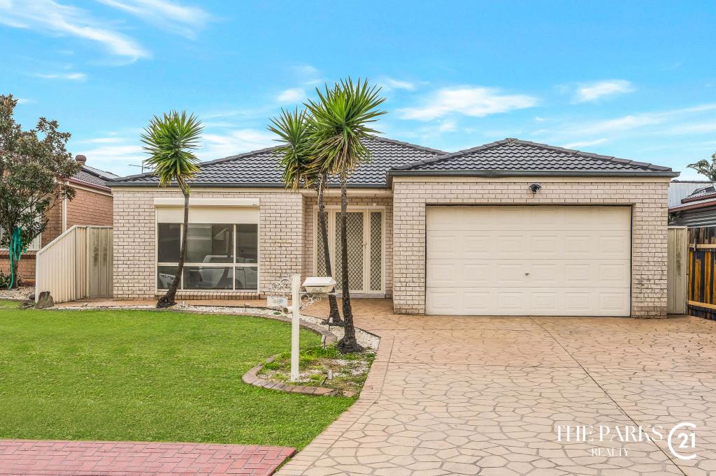 48 Athlone St, Cecil Hills, NSW 2171