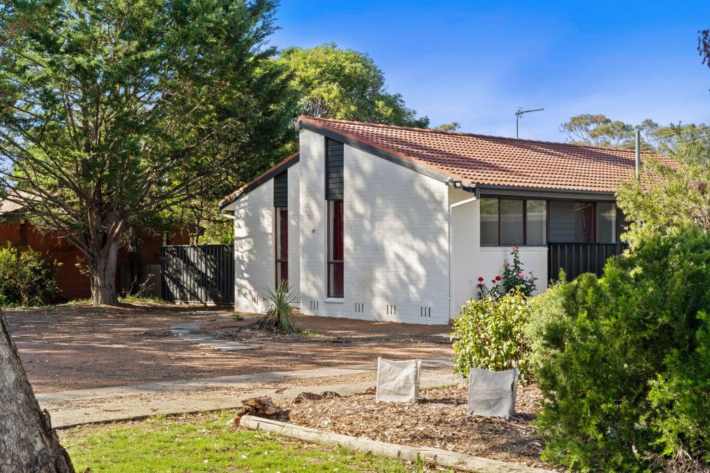 57 Cuthbert Cct, Wanniassa, ACT 2903