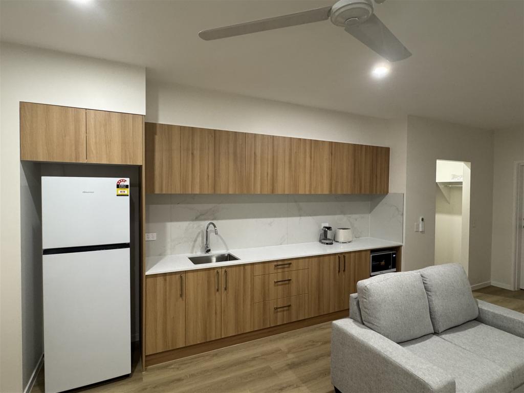 27b Cutbush Rd, Everton Park, QLD 4053