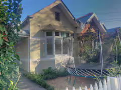 10 Addison St, Elwood, VIC 3184