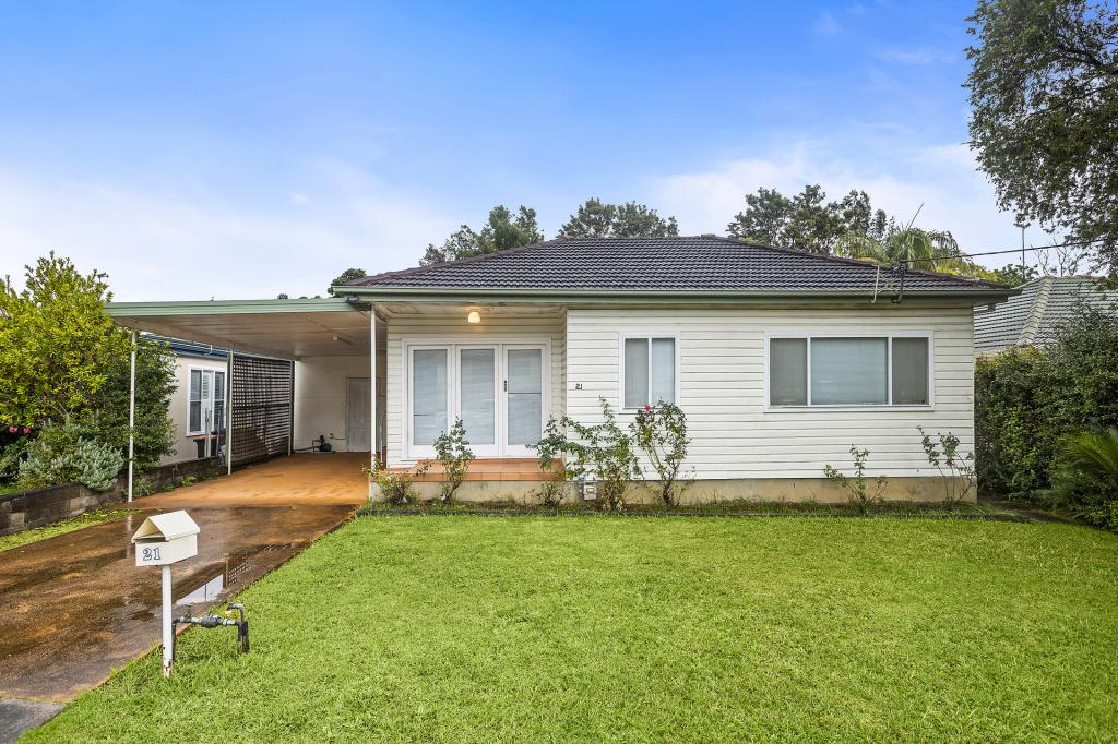 21 THAMES ST, WEST WOLLONGONG, NSW 2500