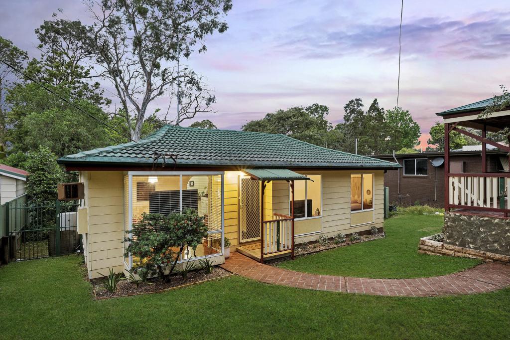 3 Wahroonga Rd, Winmalee, NSW 2777
