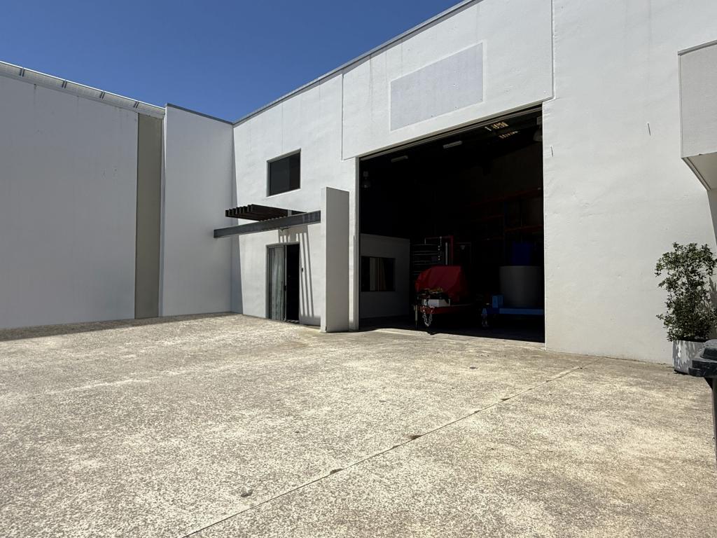 6/33 Premier Cct, Warana, QLD 4575