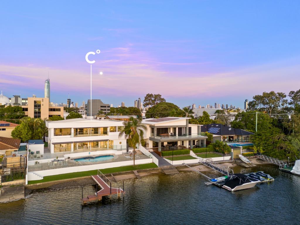 104 Upton St, Bundall, QLD 4217