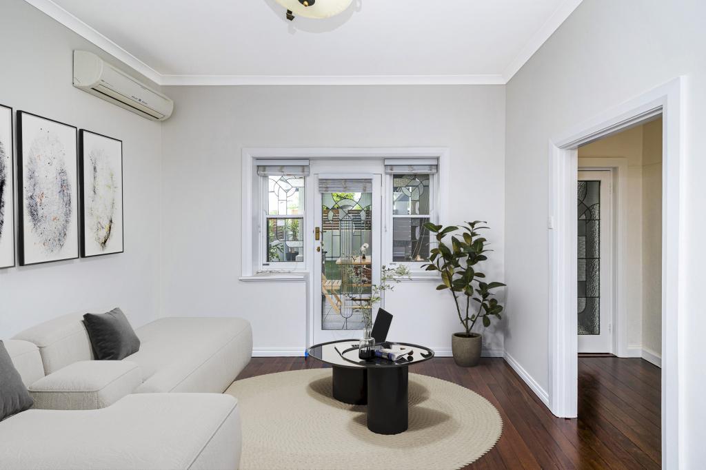 52 Scarborough Beach Rd, North Perth, WA 6006