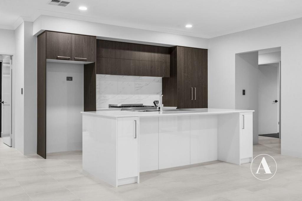 21 Pearwood Vsta, Piara Waters, WA 6112