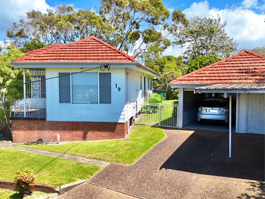 19 Pearce Ave, Belmont, NSW 2280