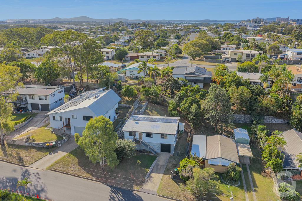 8 Ferguson Cres, West Gladstone, QLD 4680