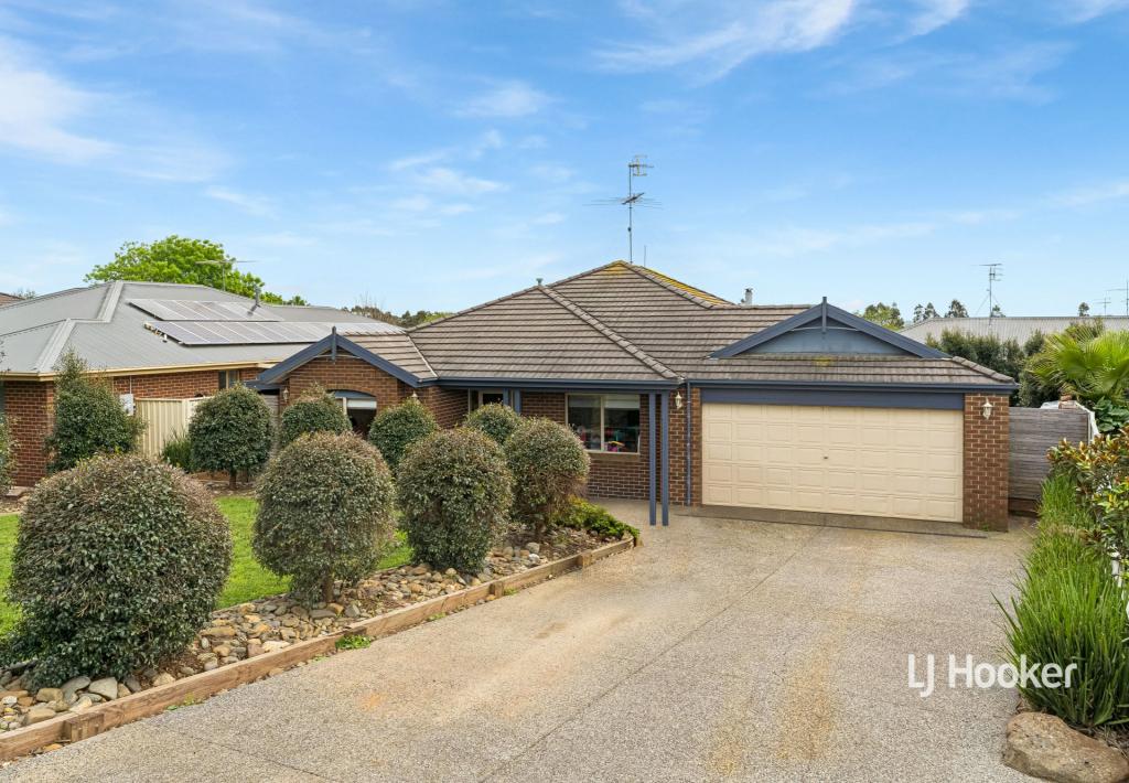 94 Cottage Cres, Kilmore, VIC 3764