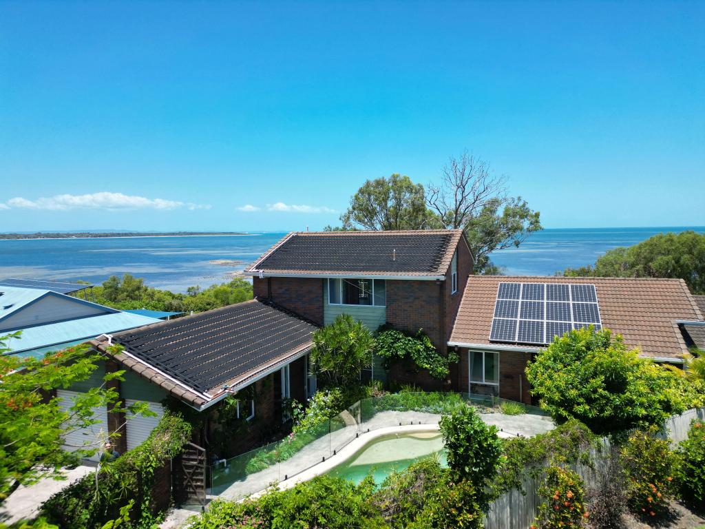 10 DYLAN CT, SANDSTONE POINT, QLD 4511