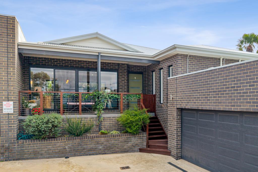 1/96b Mackenzie St W, Golden Square, VIC 3555