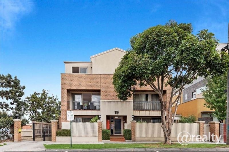 10/19 Cambridge St, Box Hill, VIC 3128