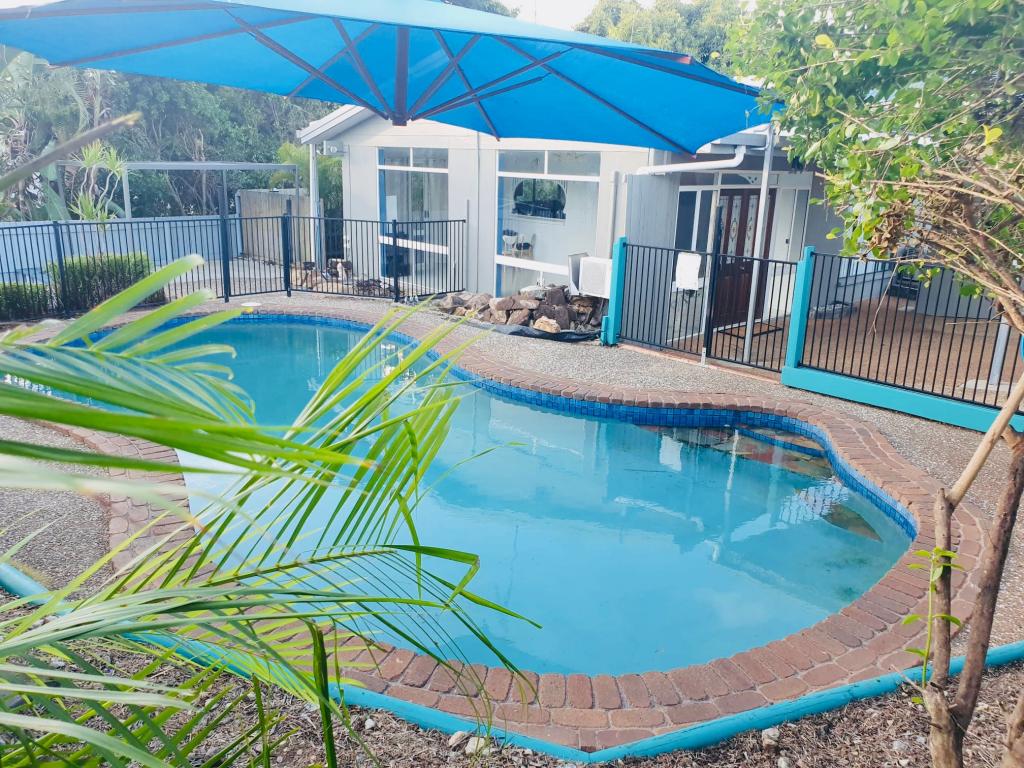 27 Clayton Rd, Lammermoor, QLD 4703