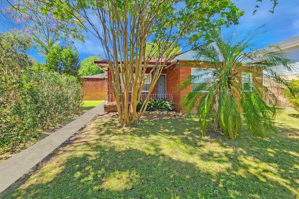 40 CHRISTOPHER ST, BAULKHAM HILLS, NSW 2153
