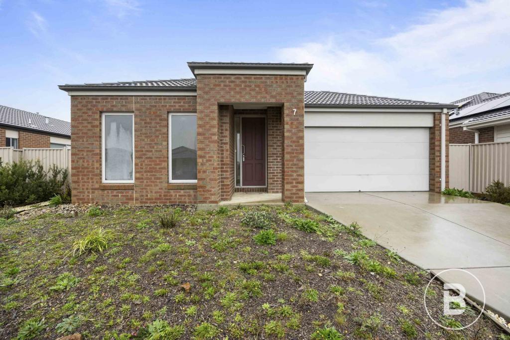 7 FANTAIL ST, WINTER VALLEY, VIC 3358