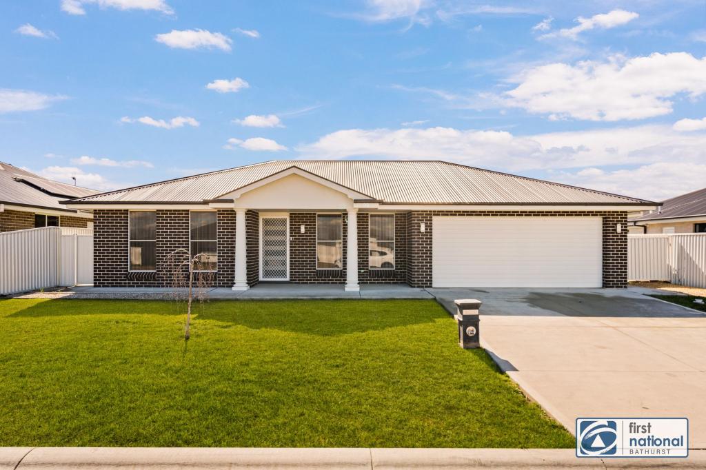 39 Lew Ave, Eglinton, NSW 2795
