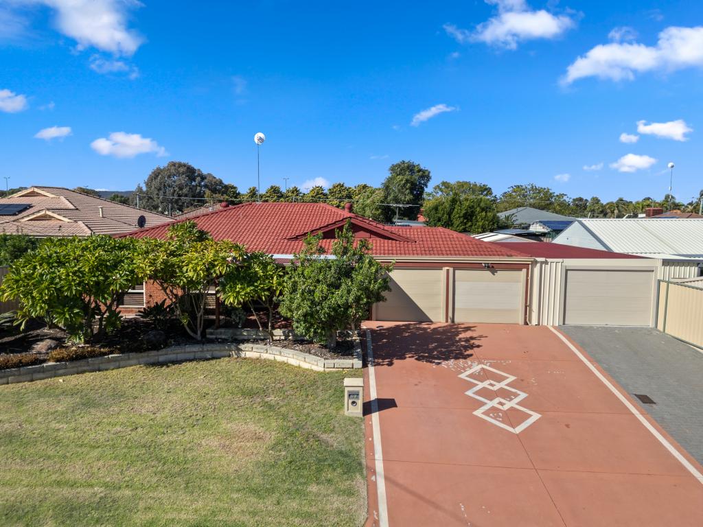 17 Bothe Ct, Seville Grove, WA 6112