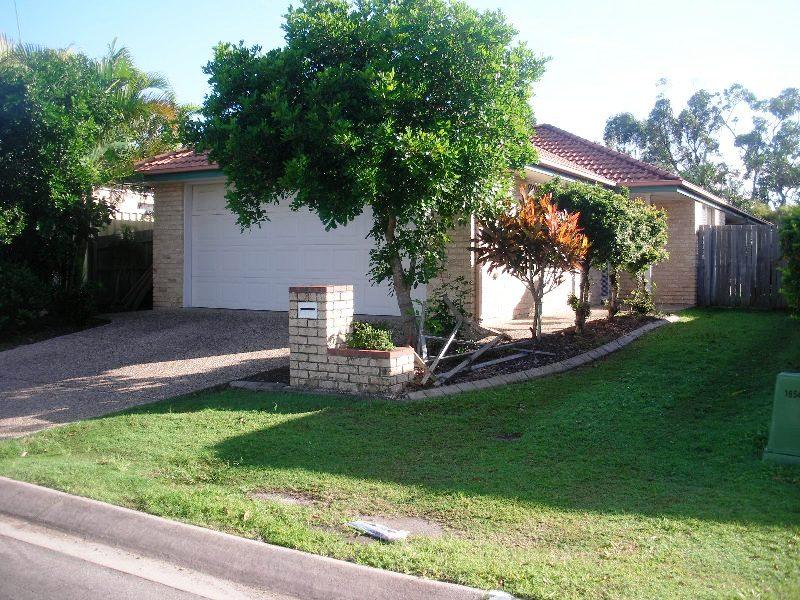 5 Honeymyrtle Ct, Mountain Creek, QLD 4557