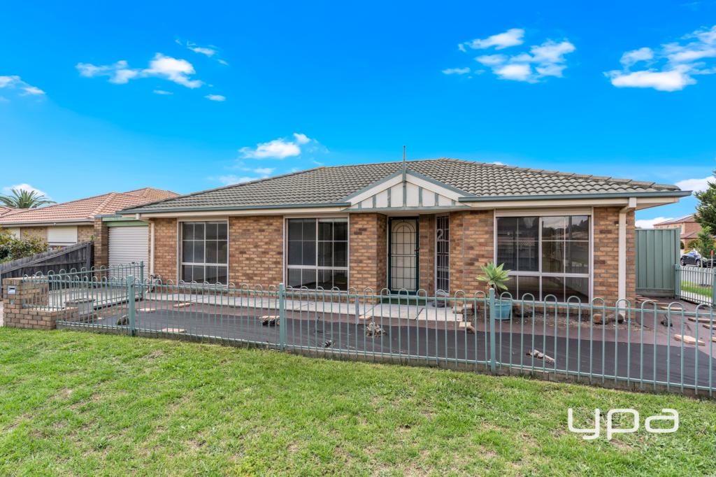 2 Chircop Cl, Sydenham, VIC 3037