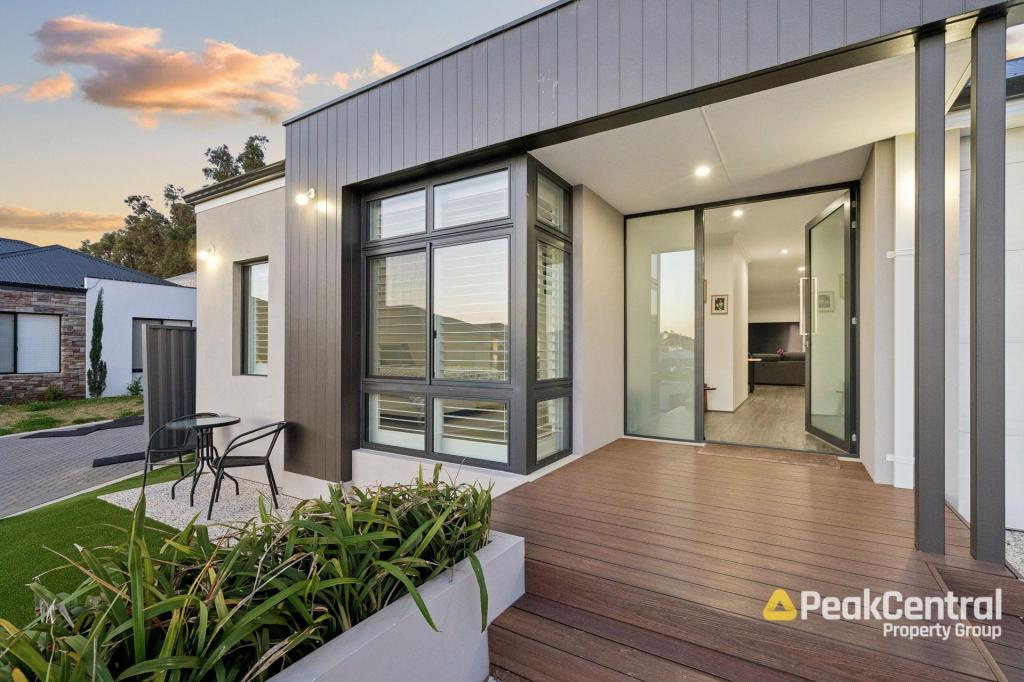 16 PETROICA TCE, BEELIAR, WA 6164