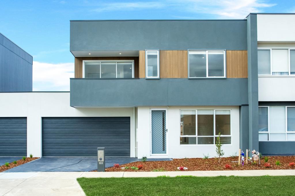 102 BEAUFORD AVE, NARRE WARREN SOUTH, VIC 3805