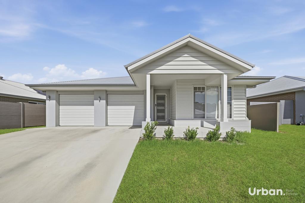 1 & 2/14 Wren Way, North Rothbury, NSW 2335