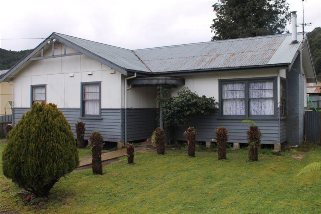 19 Hurst St, Queenstown, TAS 7467