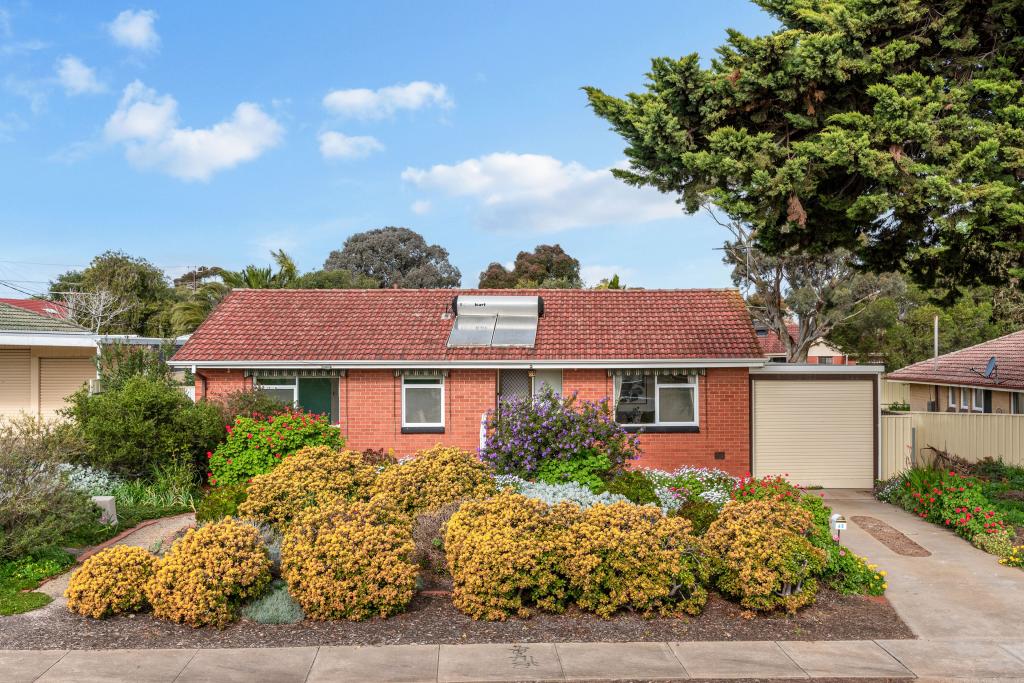 40 Mckinna Rd, Christie Downs, SA 5164