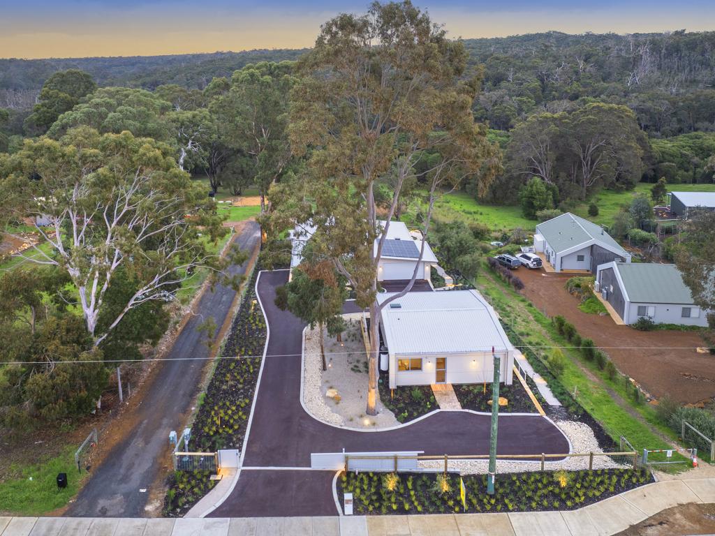104 Ashton St, Margaret River, WA 6285
