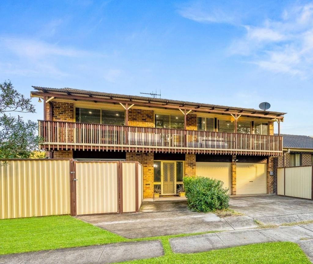 13 Devenish St, Greenfield Park, NSW 2176